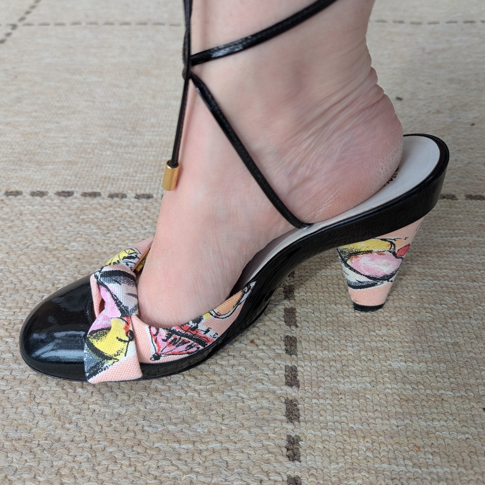 Chanel 2004 cruise Collection Heels
